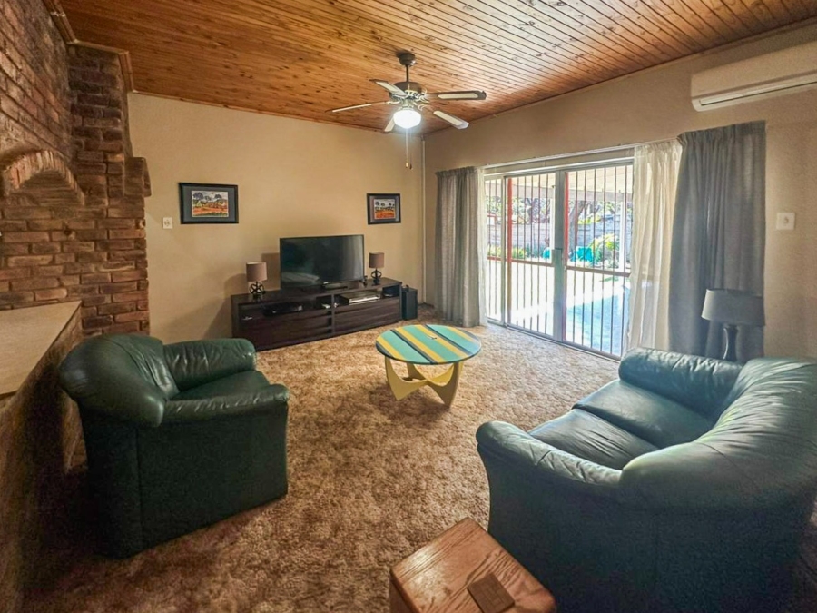3 Bedroom Property for Sale in Meerhof North West